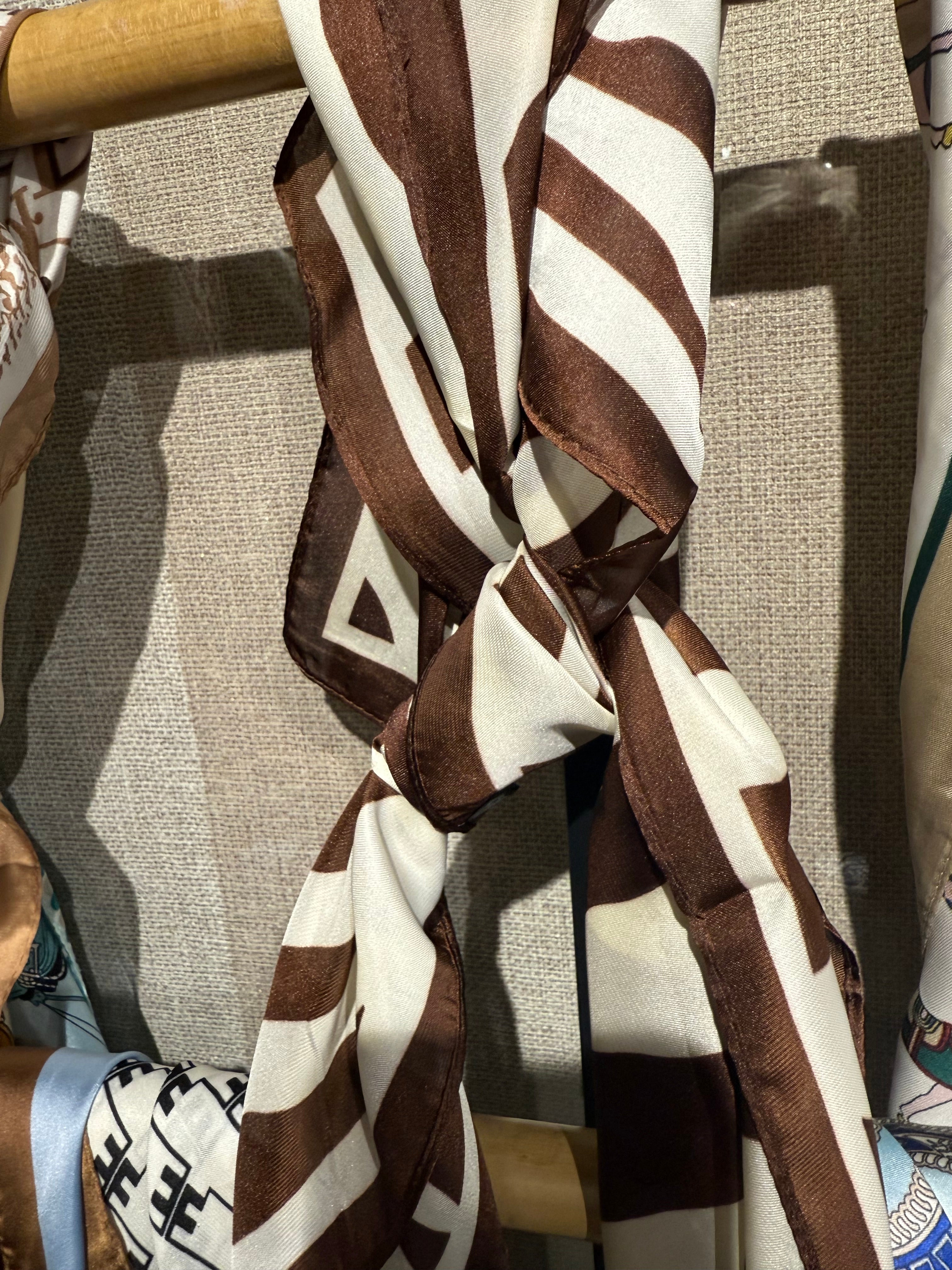 Sjaaltje zebra print Bruin